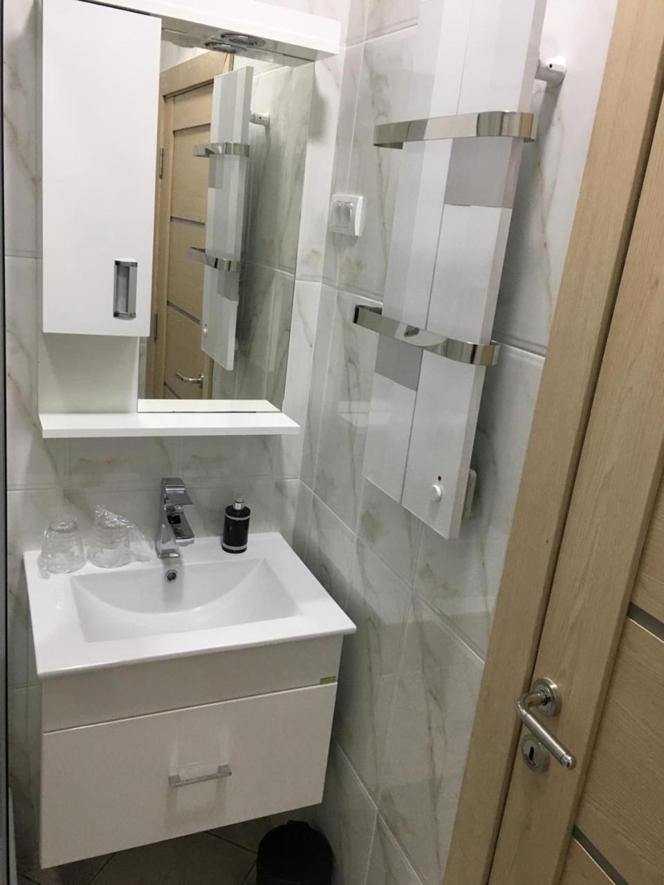 Apartmani Diksi זרנג'נין מראה חיצוני תמונה