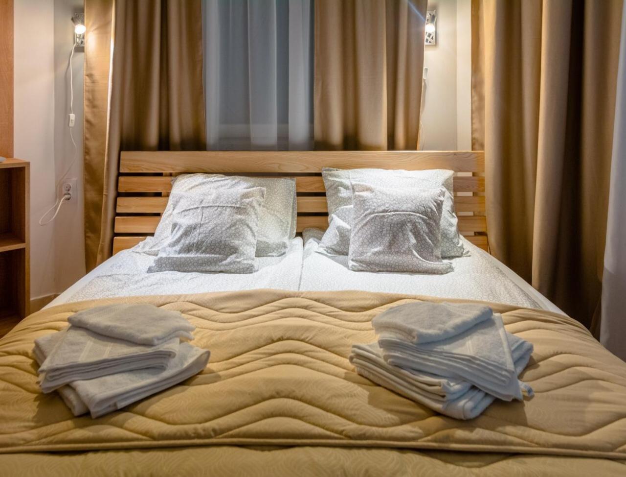 Apartmani Diksi זרנג'נין מראה חיצוני תמונה