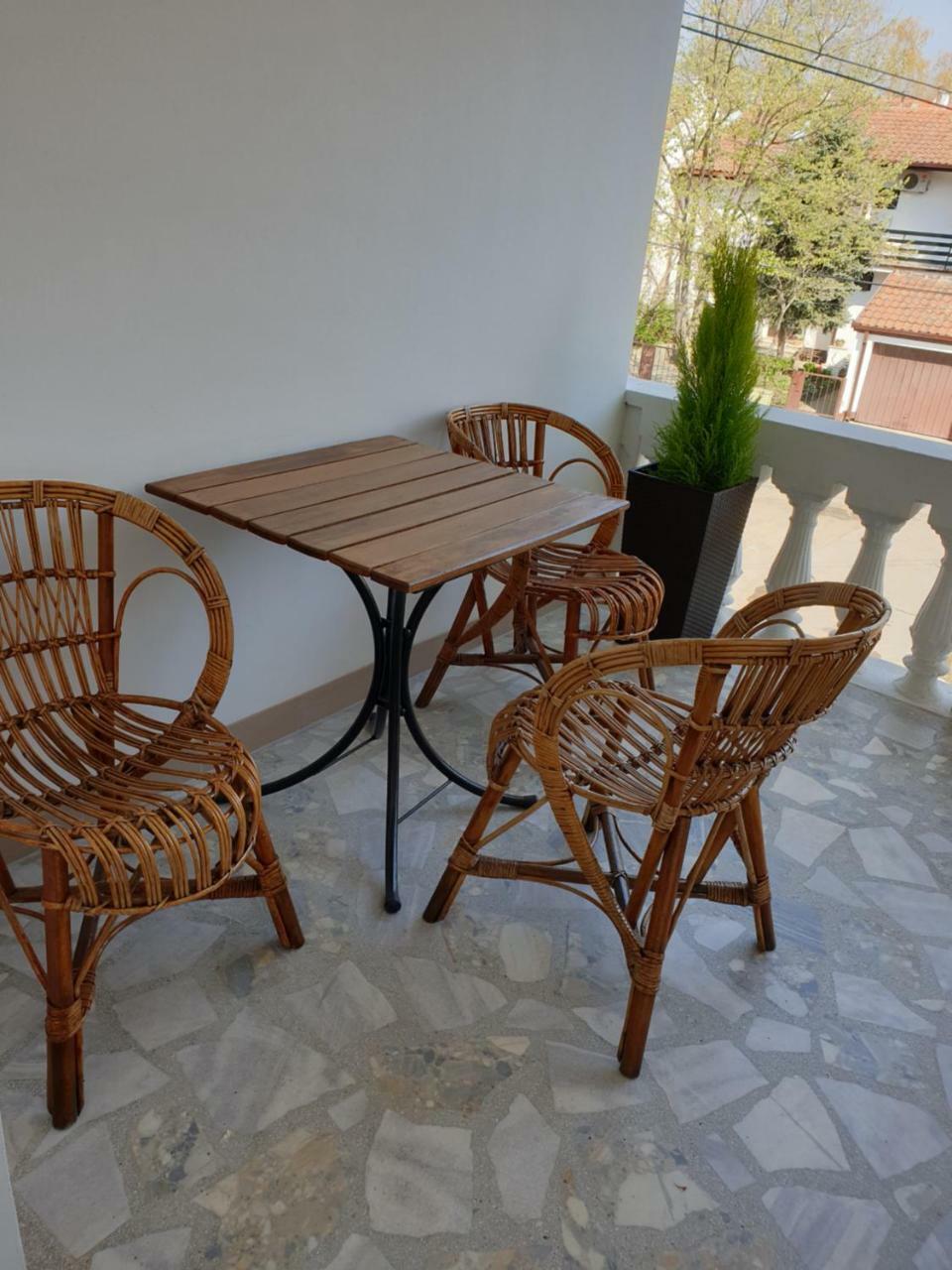 Apartmani Diksi זרנג'נין מראה חיצוני תמונה
