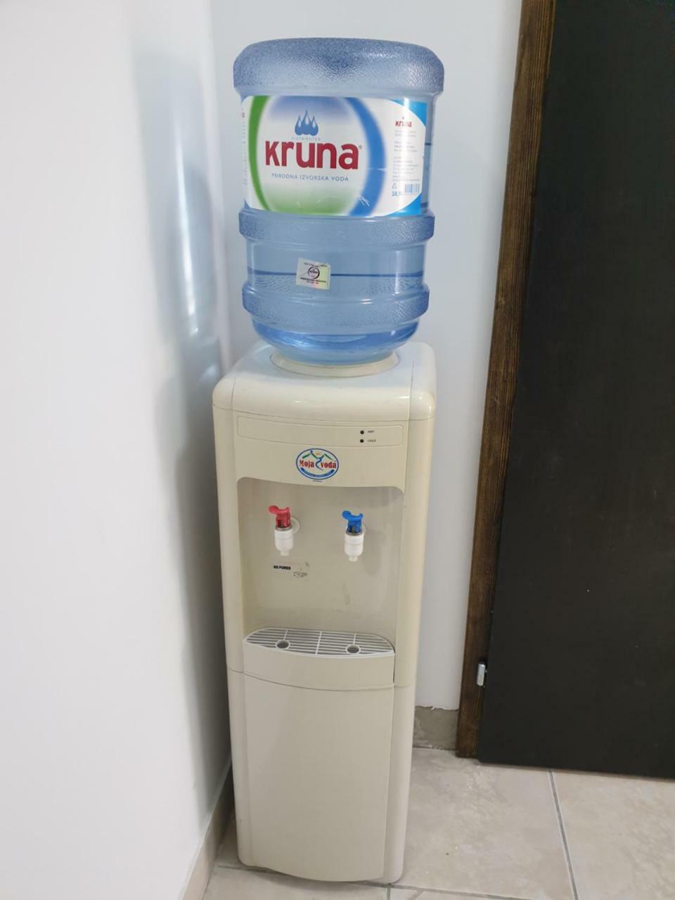 Apartmani Diksi זרנג'נין מראה חיצוני תמונה
