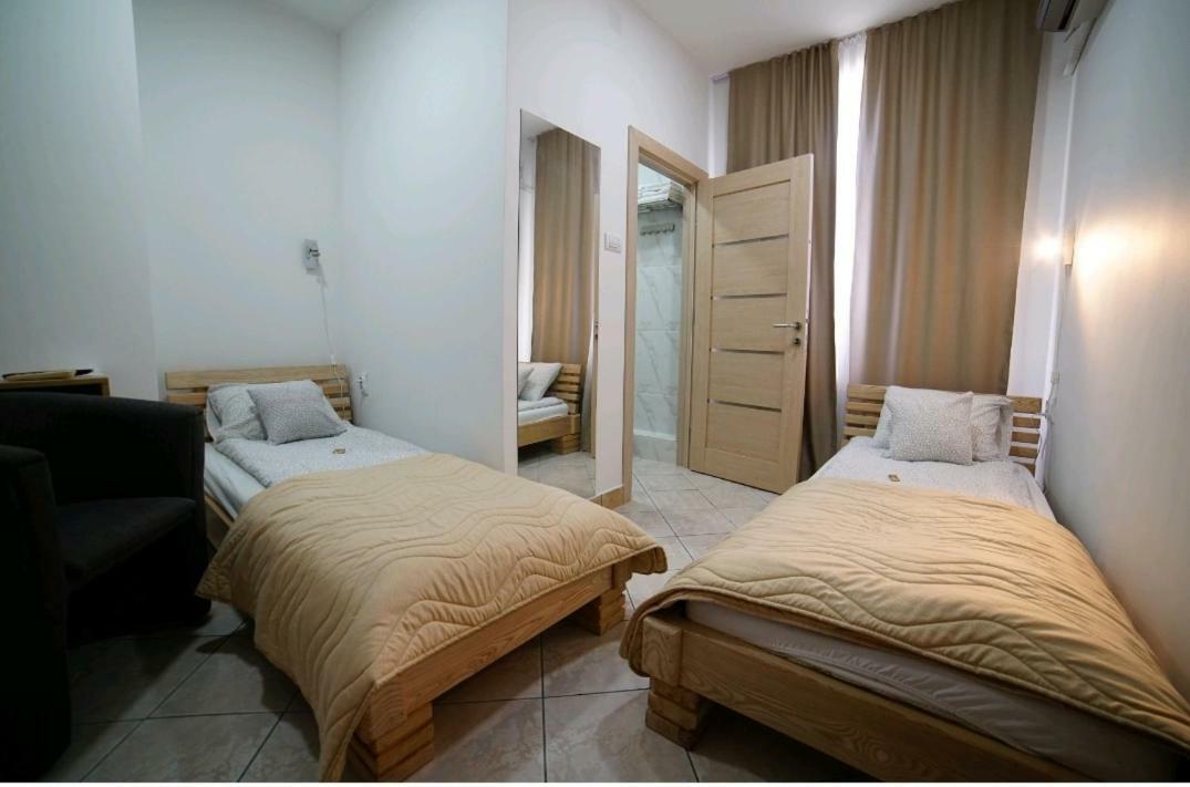 Apartmani Diksi זרנג'נין מראה חיצוני תמונה