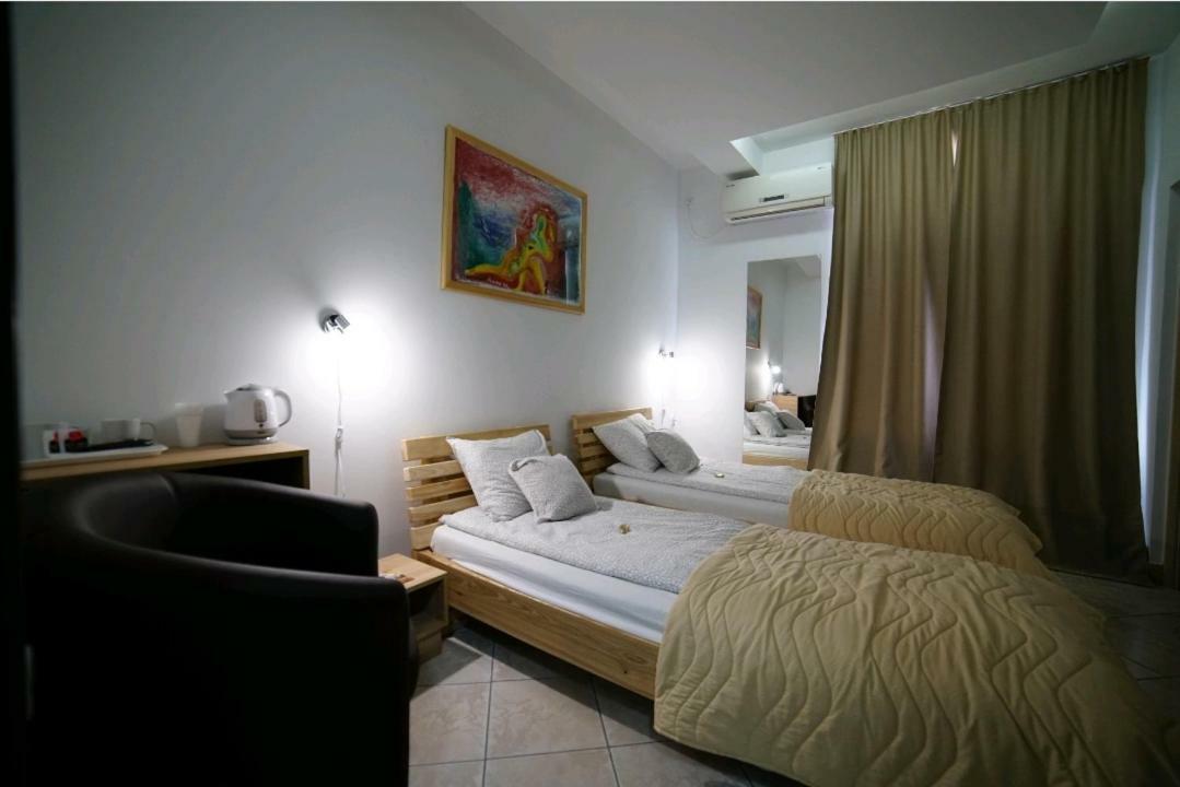 Apartmani Diksi זרנג'נין מראה חיצוני תמונה