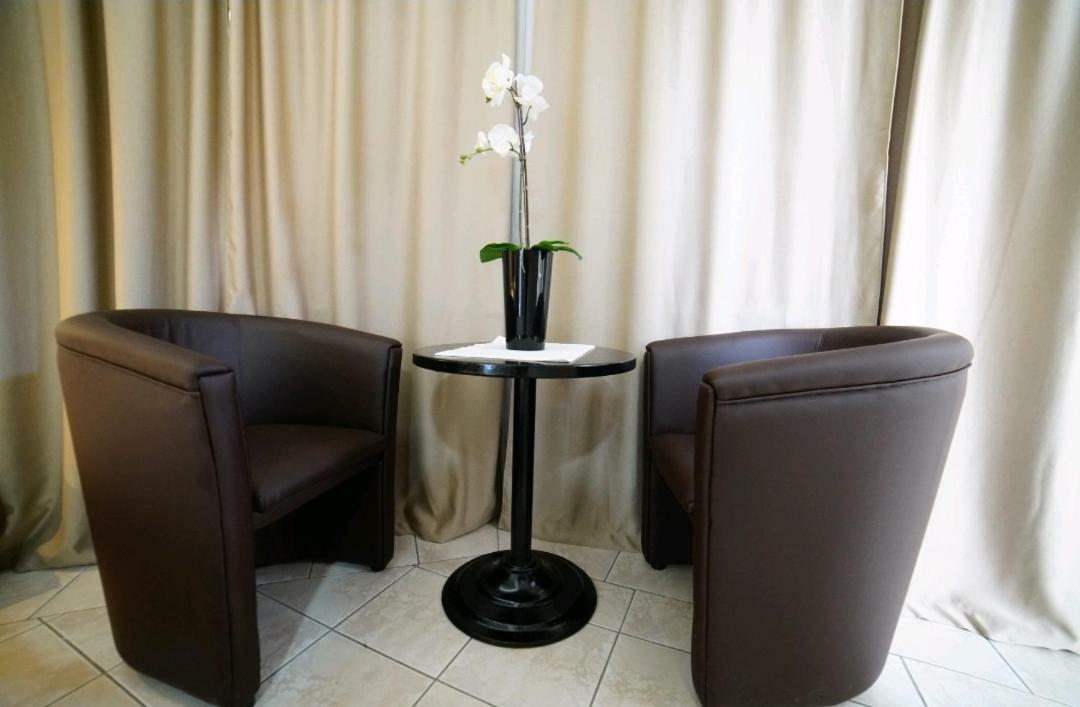 Apartmani Diksi זרנג'נין מראה חיצוני תמונה